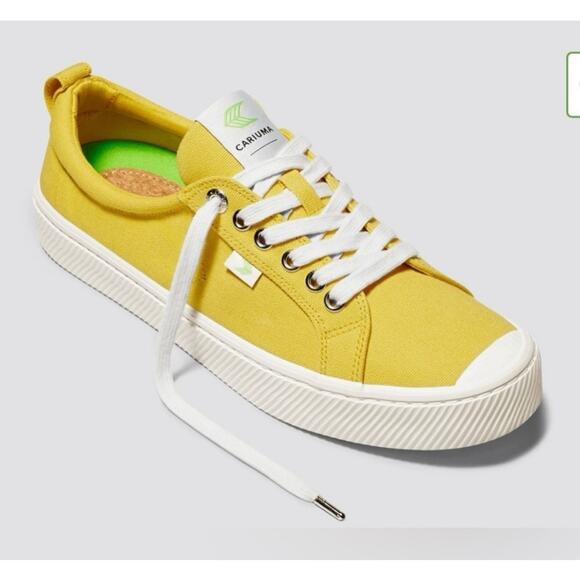 Cariuma size 8 Yellow OCA low canvas Sneakers - Picture 3 of 8